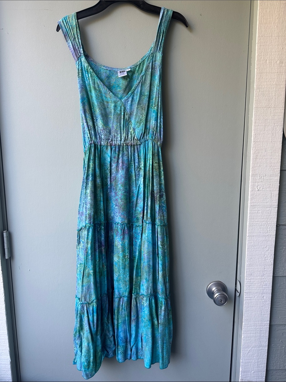 Teal and Aqua Tiered V‑Neck Midi Dress